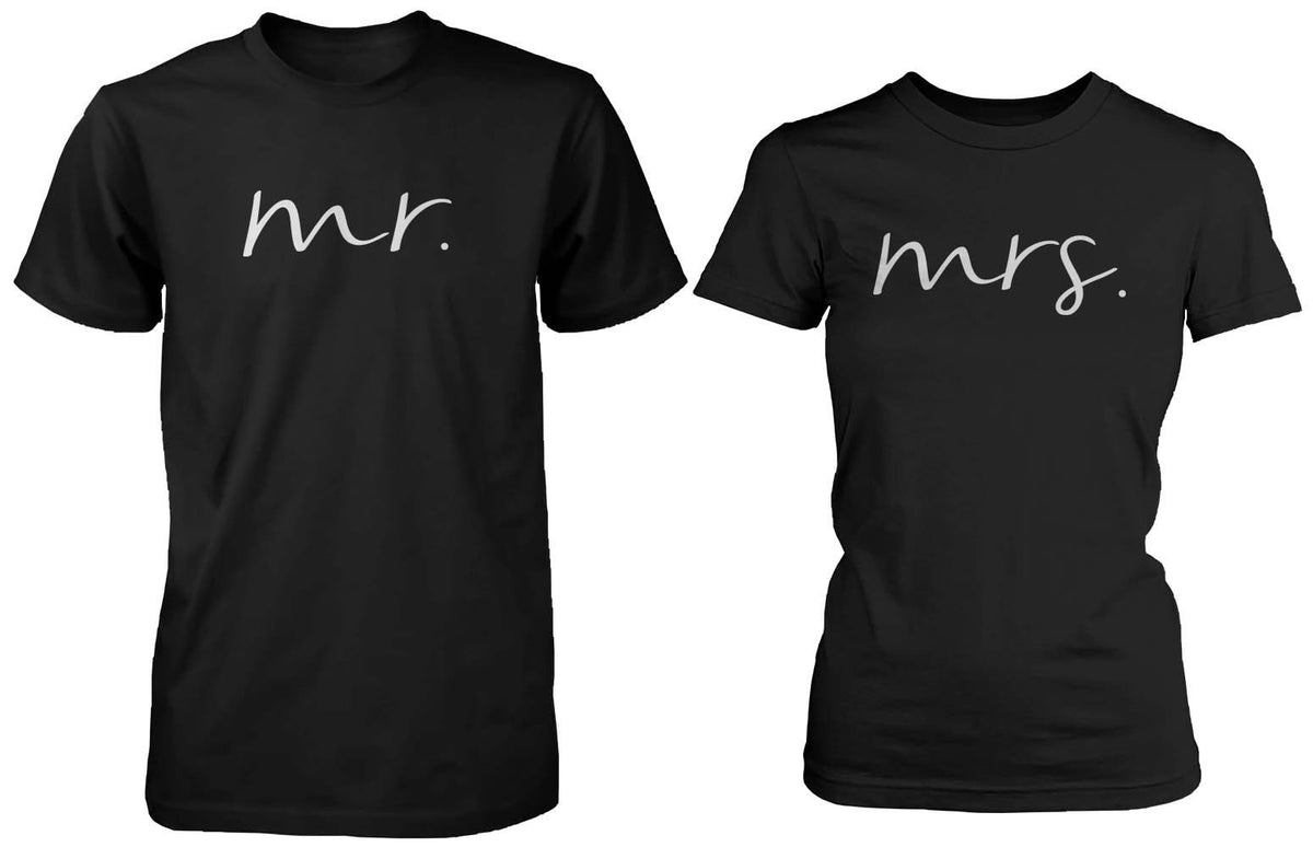 Mr and Mrs Cursive Writing Matching Couple Black T-shirts (Set)