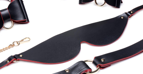 Black And Red Bow Bondage Set With Carry Case