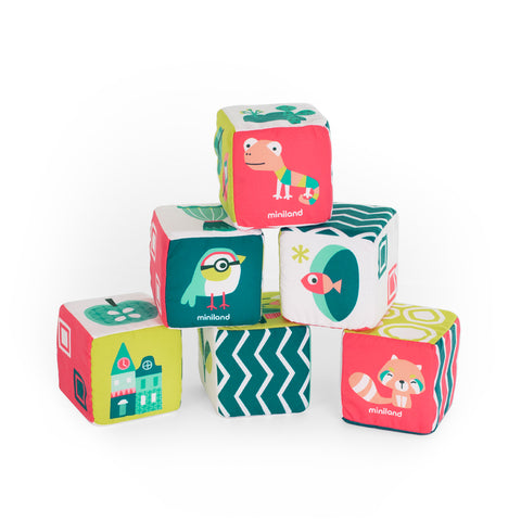 Feel to Learn: Soft Rattle Cubes Set