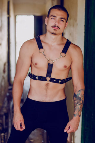 Dngeon Cross Chain Harness