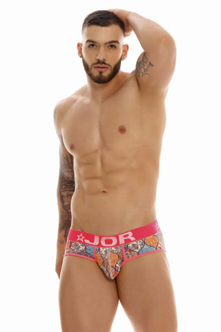 Cairo Briefs