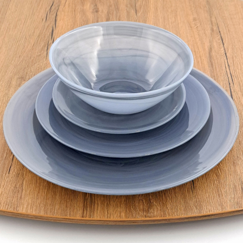 NUAGE Glass Dinnerware Set