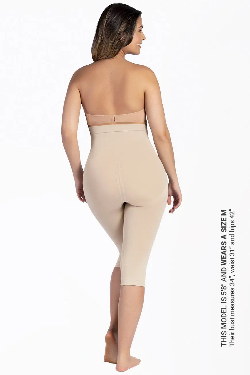 High Waist Shaping Capri Curveez